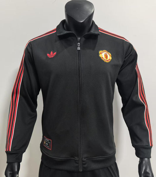 MAN UTD BLACK PREMIUM JACKET